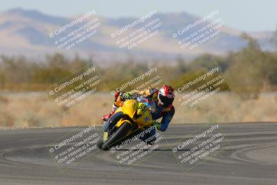 media/Mar-25-2023-CVMA (Sat) [[ce6c1ad599]]/Race 12 Amateur Supersport Middleweight/